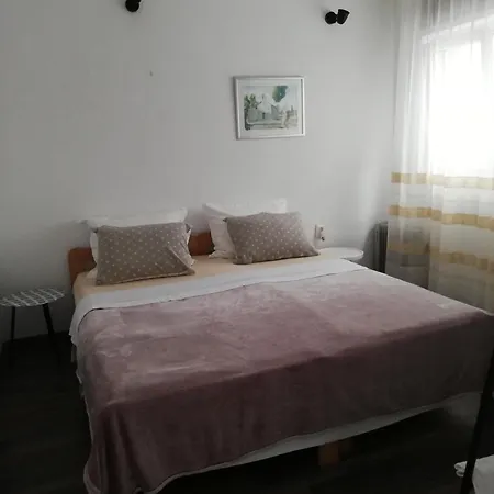 Apartment Pilatus Osljak Preko Room photo