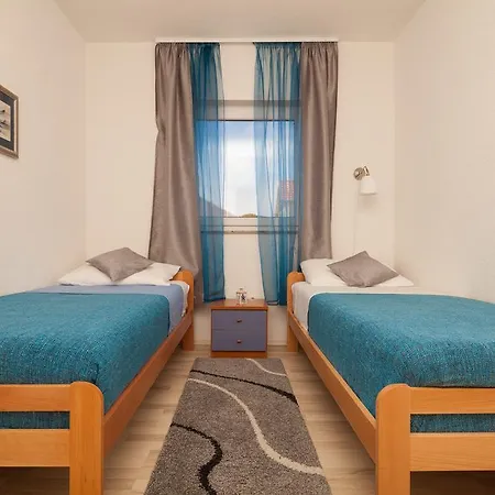 Apartment Pilatus Osljak Preko Exterior photo